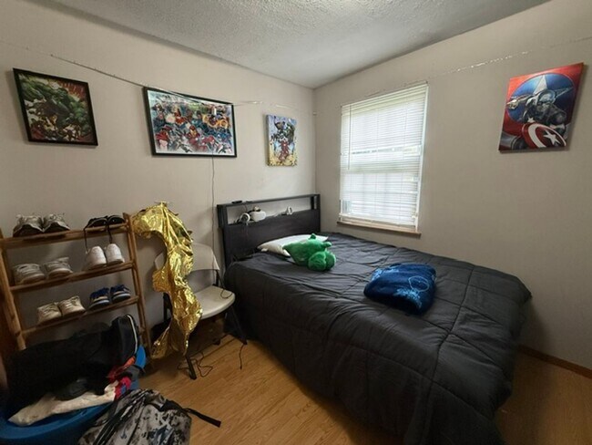 Building Photo - Beautiful 3-Bedroom Home with Hardwood Floors, Fenced Yard & Detached Garage
