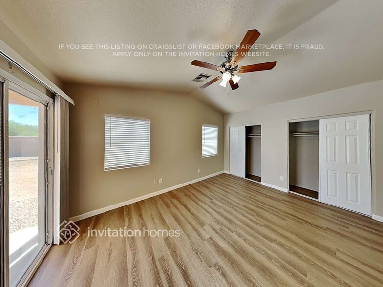 Building Photo - 519 N Adelle