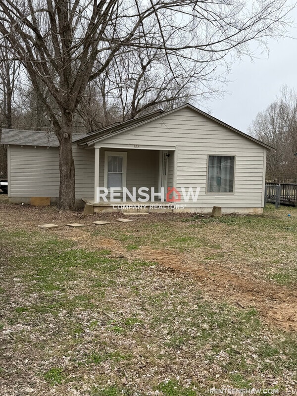 Building Photo - 123 Barham St