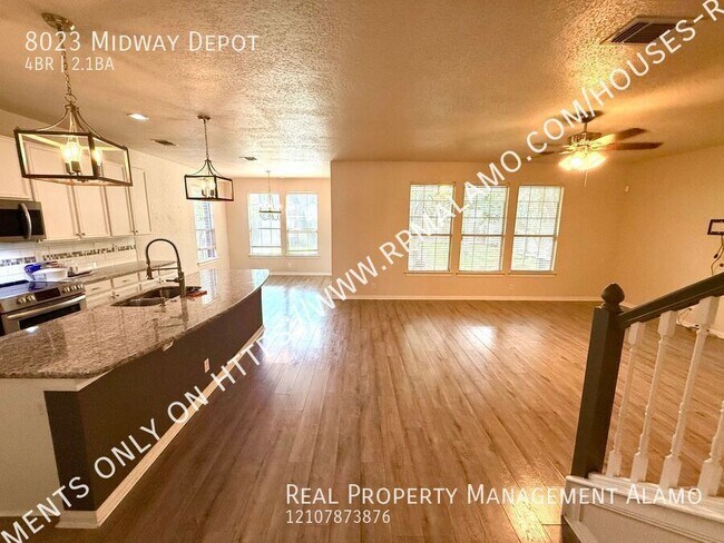 Building Photo - 8023 Midway Depot
