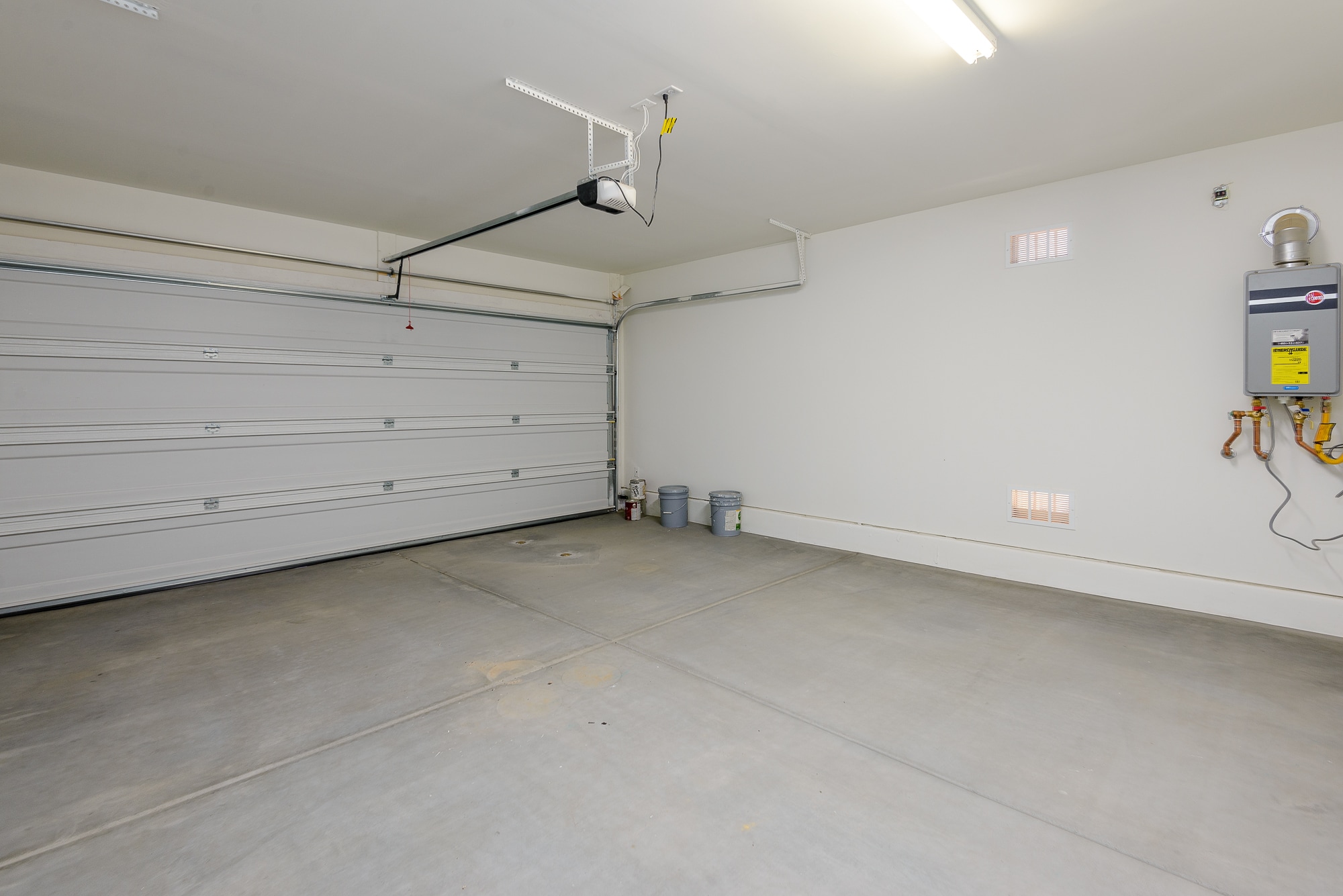 Garage - 16238 W La Ventilla Way