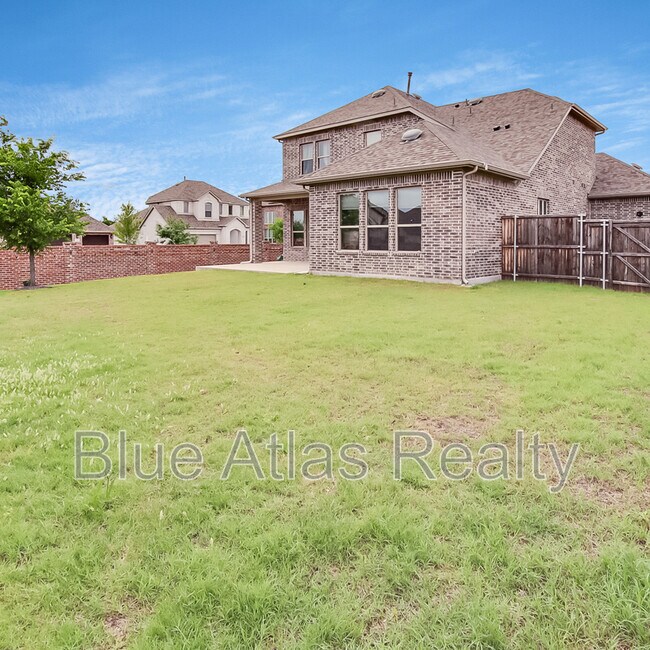 Building Photo - 4001 Bear Creek Ct