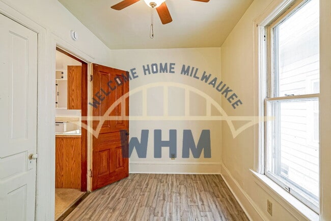 Building Photo - 2934 N Bremen St