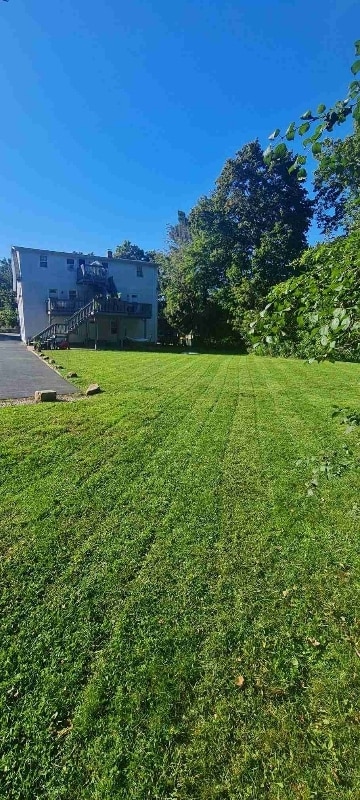 Building Photo - 640 East Ave