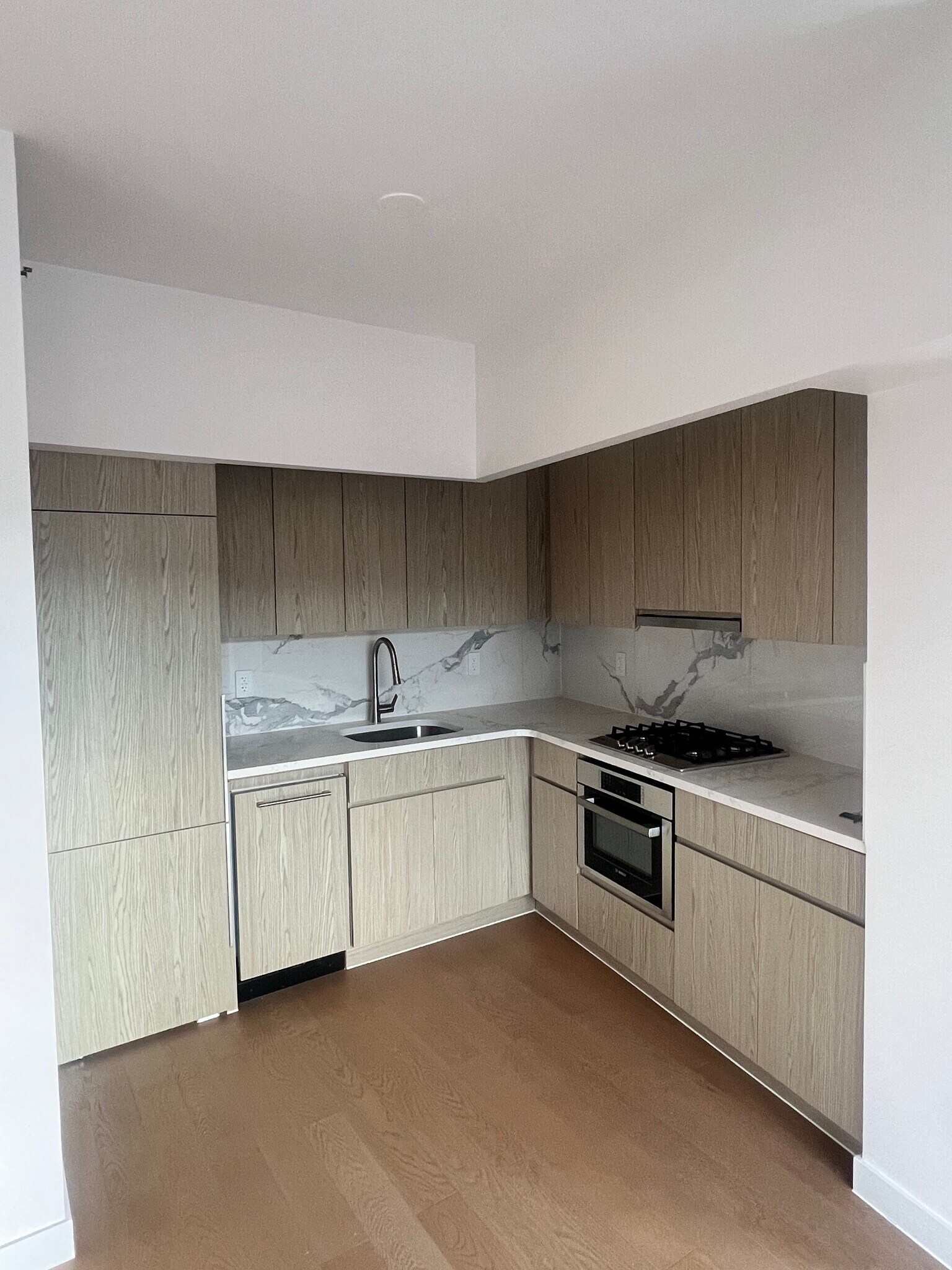 Kitchen - 3726 32nd St