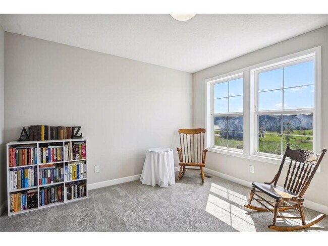 Building Photo - 6303 Jensen Ave S