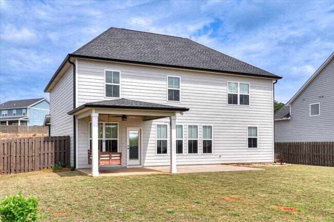 Building Photo - 419 Barrow Ln