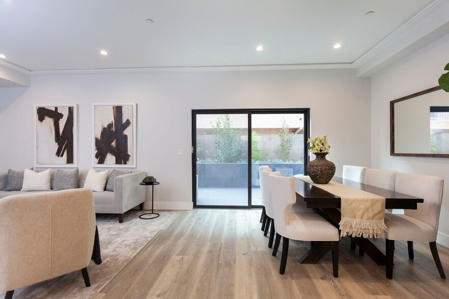 Building Photo - 1059 Elm Ave