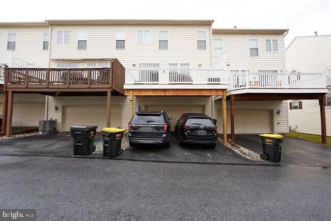 Building Photo - 2105 Northridge Way