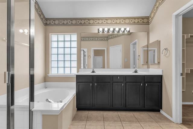 Building Photo - 11521 Blanchard Dr