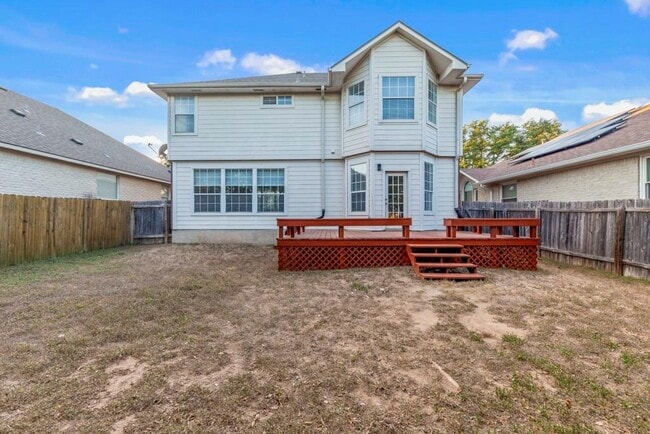 Building Photo - 17901 Madden Dr