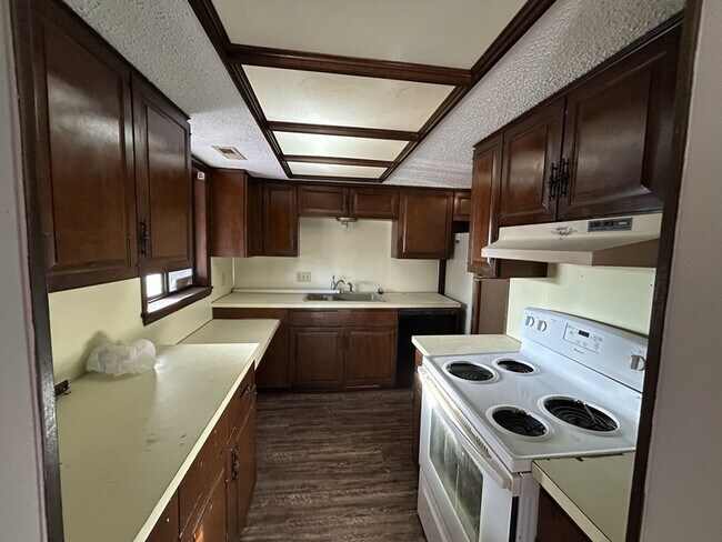 Building Photo - South 7th Street - 315