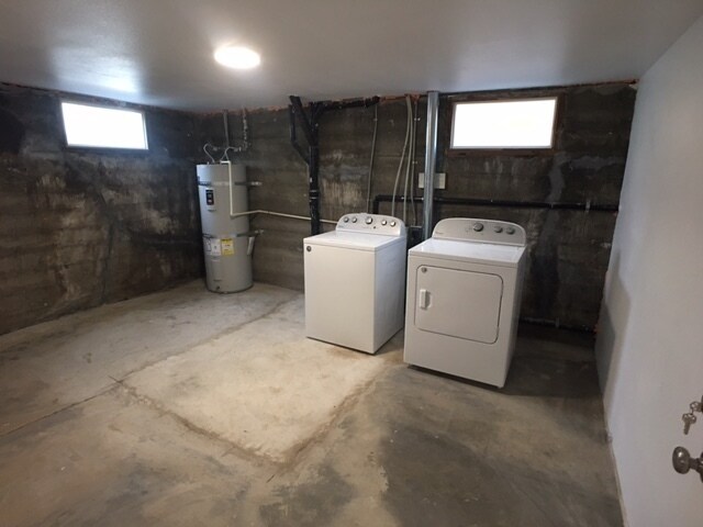 Building Photo - Modern 1-Bedroom! Private Storage w/Washer...