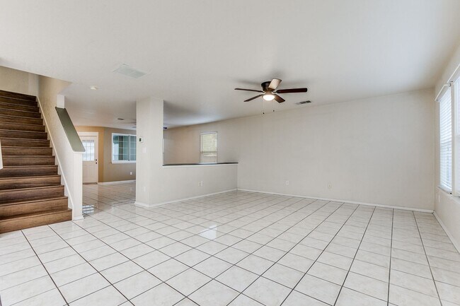 Building Photo - BEAUTIFUL 4-BEDROOM HOME NEAR UTSA