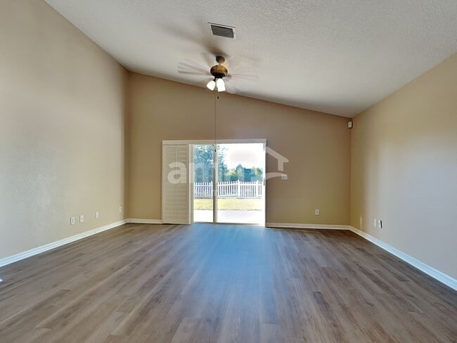 Building Photo - 5334 New Savannah Cir