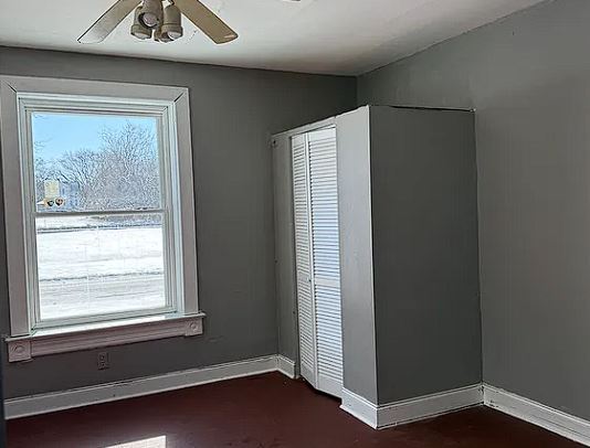 Building Photo - 1410 6th Ave