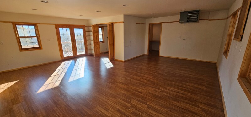 Building Photo - 2020 Crosstown Blvd NE