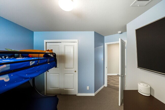 Building Photo - Charming Modern Home with Premium Amenities and Spacious Outdoor Retreat