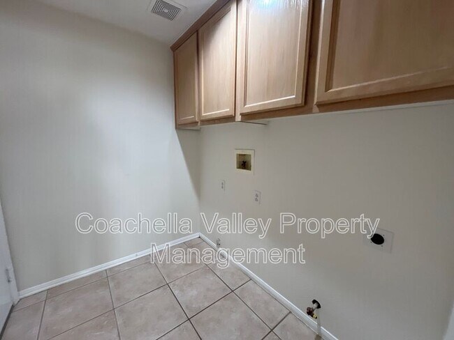 Building Photo - 67945 Verona Rd