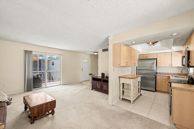 Building Photo - 3135 Shady Dell Ln