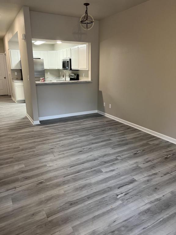 Building Photo - 950 52nd Ave Ct
