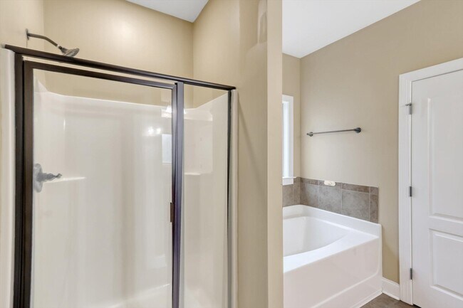 Building Photo - 219 Kickham Ln