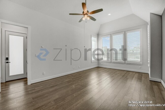 Building Photo - 144 Arbolado Lp