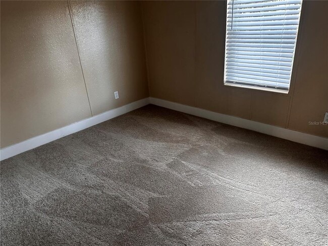 Building Photo - 12111 Anderson Dr