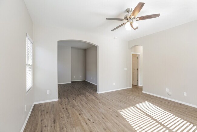 Building Photo - 3411 W Chanute Pass