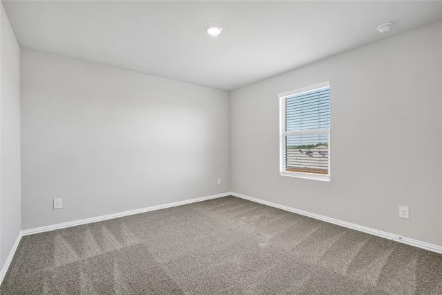 Building Photo - 516 Ezra Ln