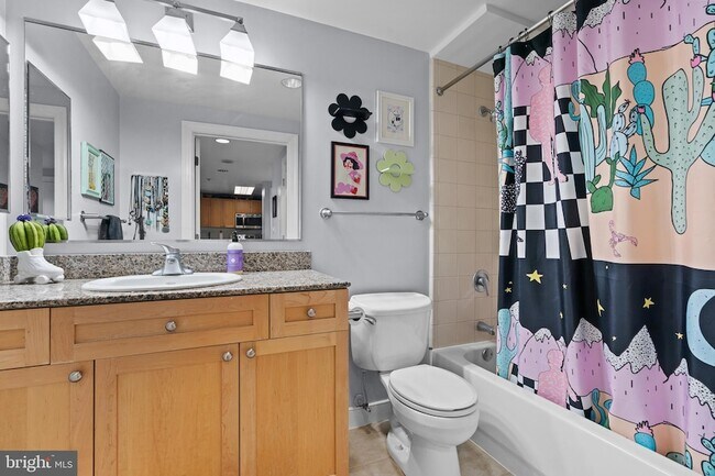 Building Photo - 777 7th St NW