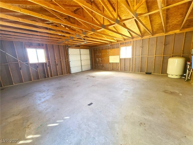 Building Photo - 3720 Rainbow Ave