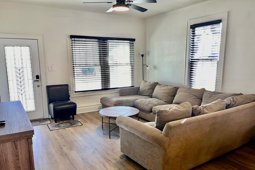 Main level living room - 1540 N 10th St