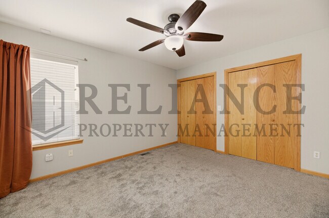 Building Photo - 1726 Black Oak Ct