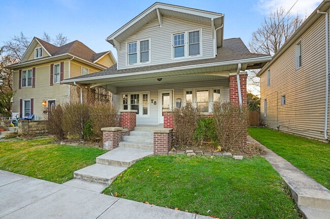 Building Photo - 3 BED 2 FULL BATH W/ OFFICE - AVAILABLE NOW