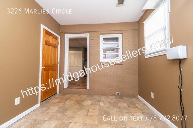 Building Photo - 3226 Marlies Cir