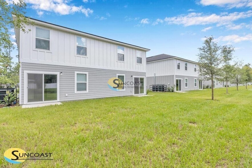 Building Photo - 9572 Hood Rd