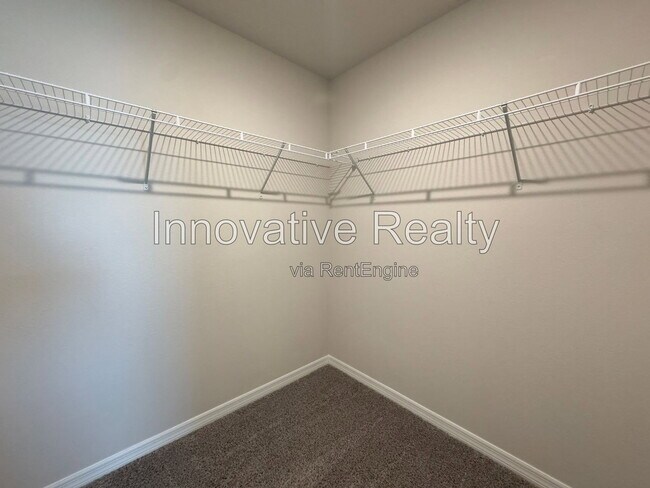 Building Photo - 2484 Sweet Viburnum Wy