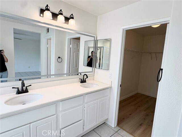 Building Photo - 12240 Knightsbridge Dr