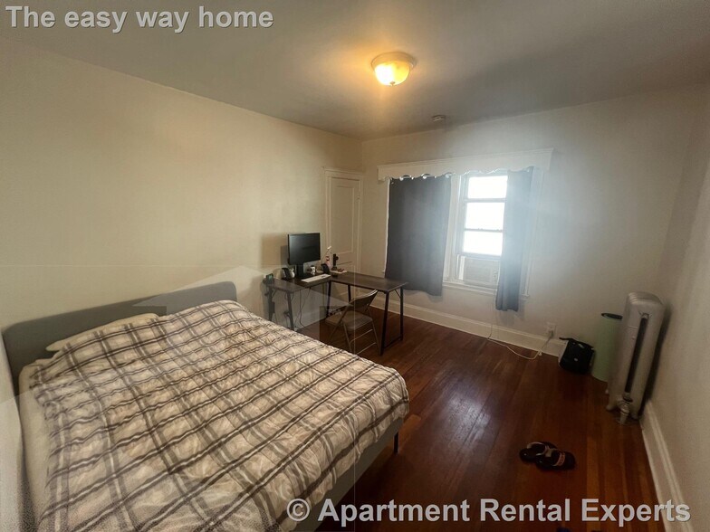 Building Photo - 73 Frederick Ave