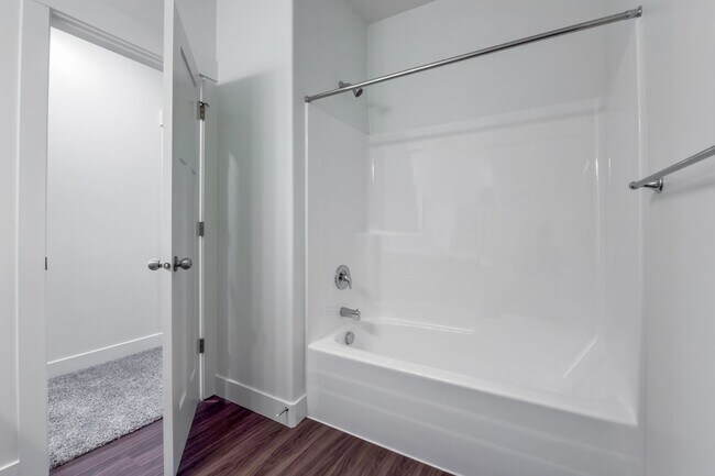 Building Photo - Modern Living in Lehi | New Build | Silico...