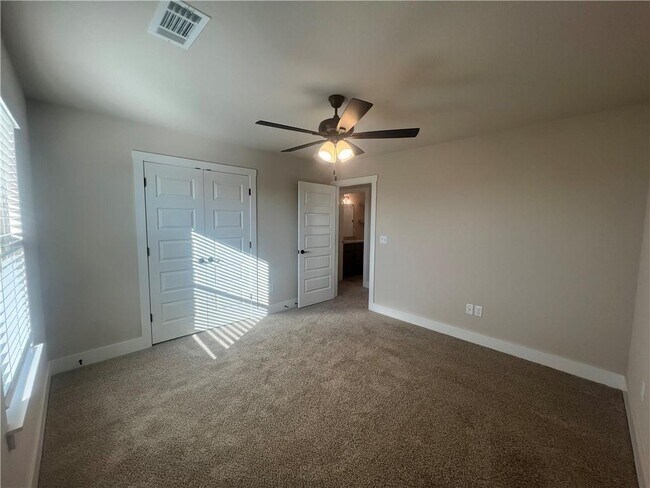 Building Photo - 7303 SW High Meadow Blvd