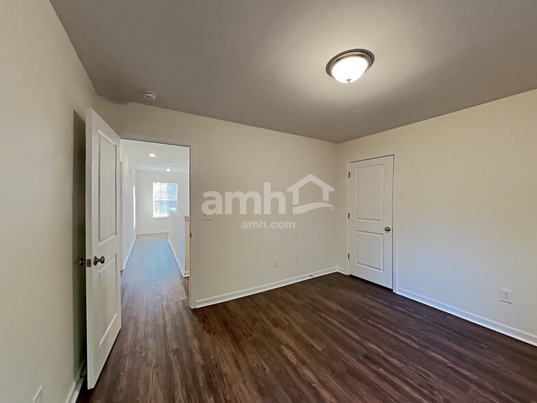 Building Photo - 81 Cheatham Hill Ln
