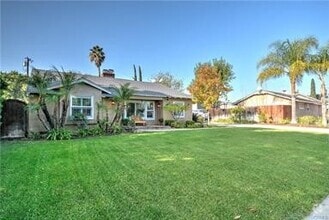 Building Photo - 13121 Shasta Way
