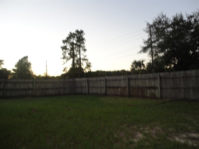 Building Photo - 1933 Woodcut Dr