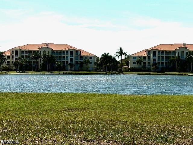 Building Photo - 20021 Sanibel View Cir