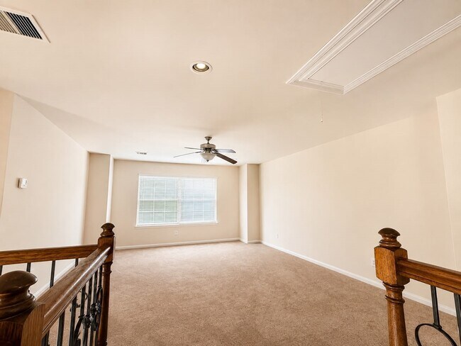 Building Photo - 7827 Mesquite Manor Ln