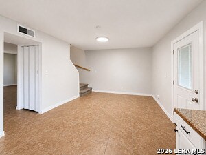 Building Photo - 7726 Glen Meadows Dr