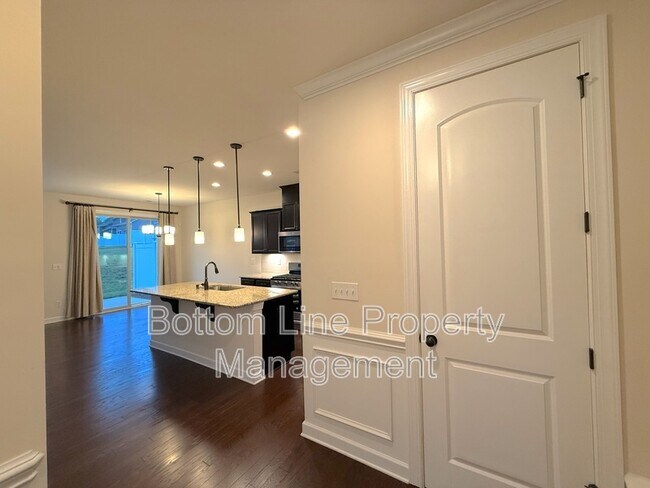 Building Photo - 5688 Garrow Glen Rd
