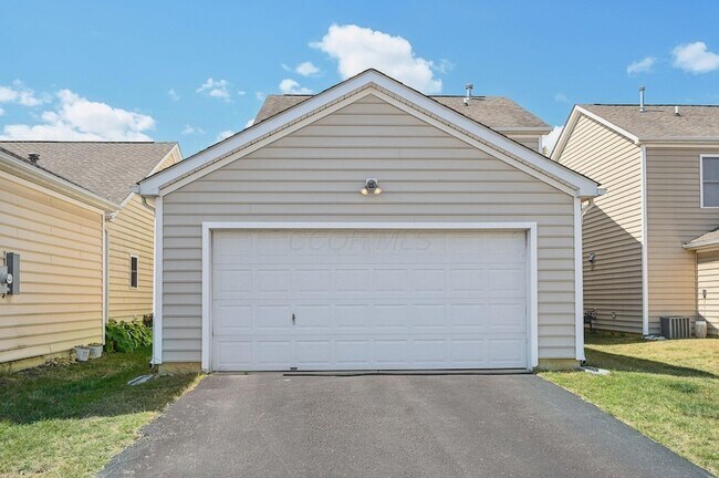 Building Photo - 3978 Summerstone Dr